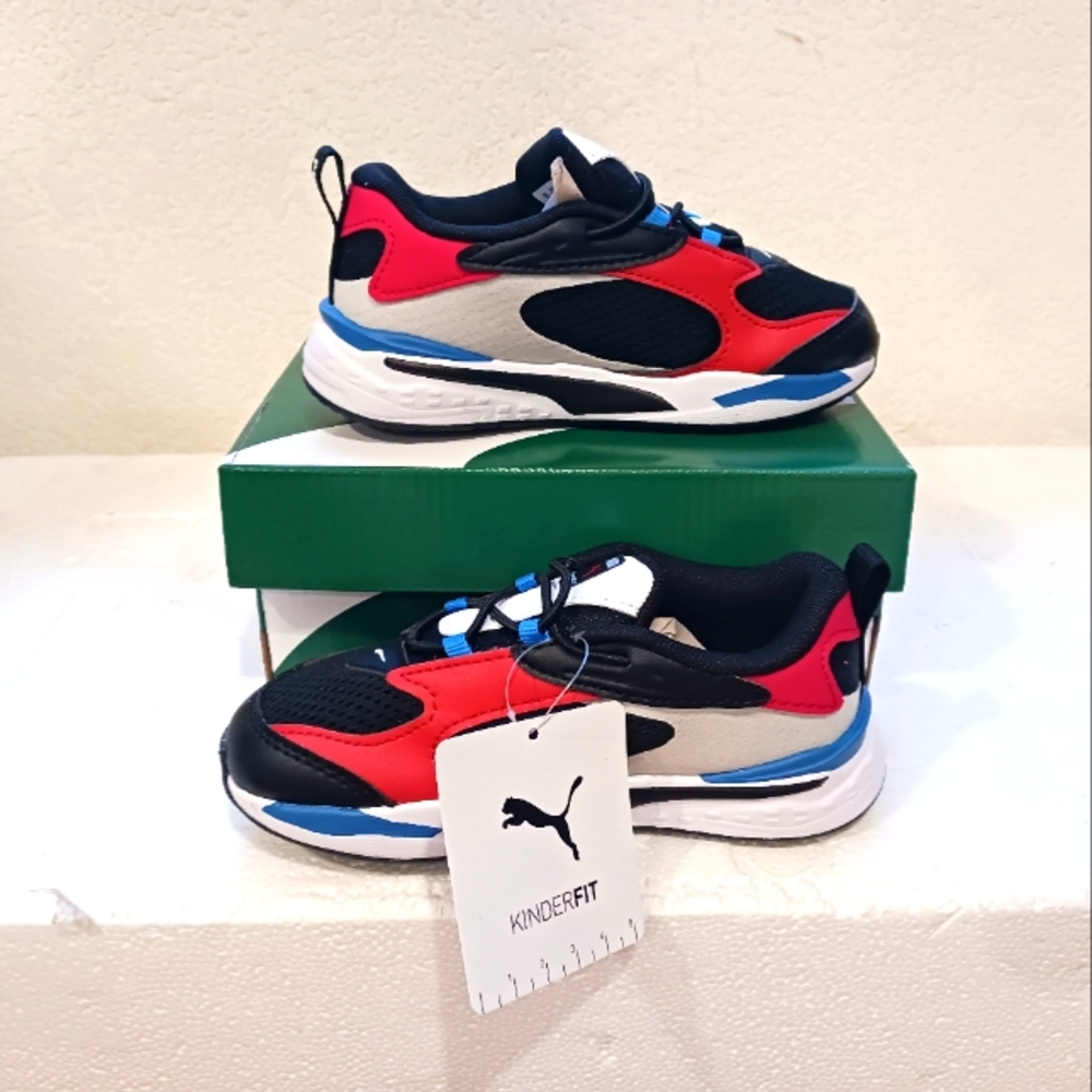 Puma - Picture 4 of 4